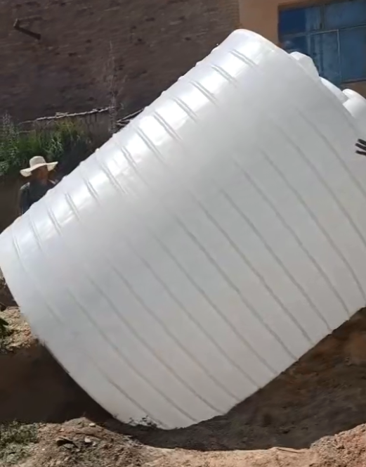 PE舟曲塑料大桶批量交付案例：满足多行业储运需求的可靠容器方案